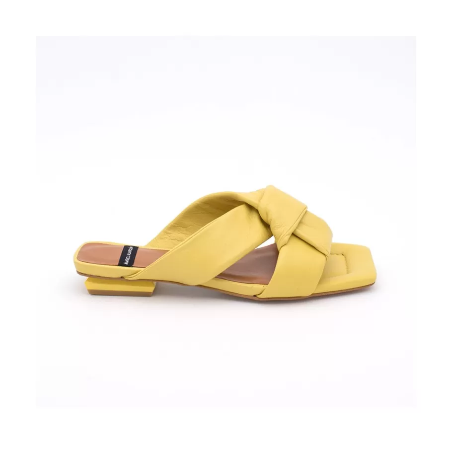 Last Units<Ángel Alarcón Amos - Padded Leather Flat Sandals