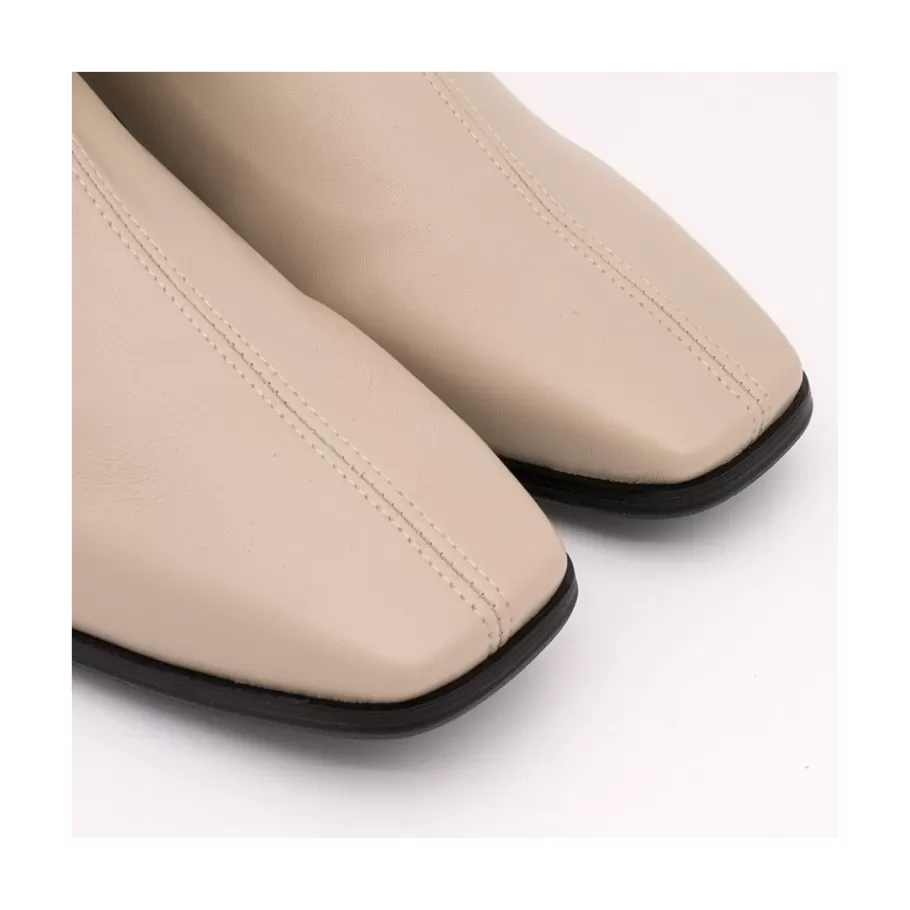 Last Units<Ángel Alarcón Bette - Stretch Boot With A Very High Upper And A Low Heel