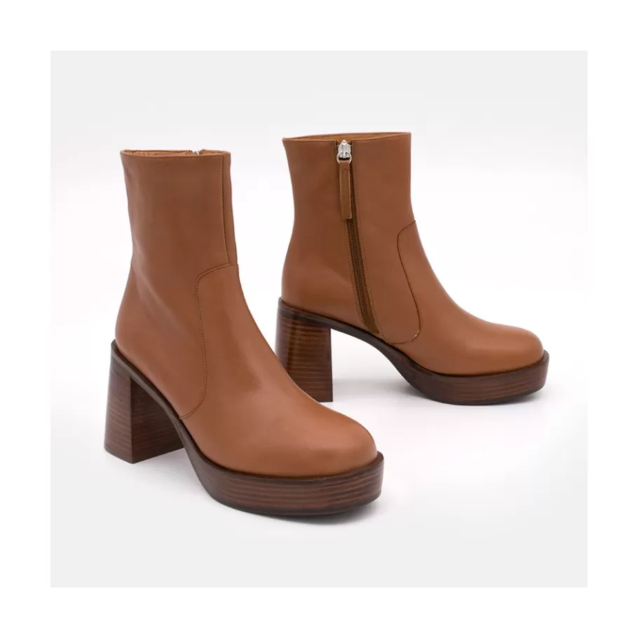 Heeled Shoes<Ángel Alarcón Greta - Leather Ankle Boots With Wood Block Heel & Platform