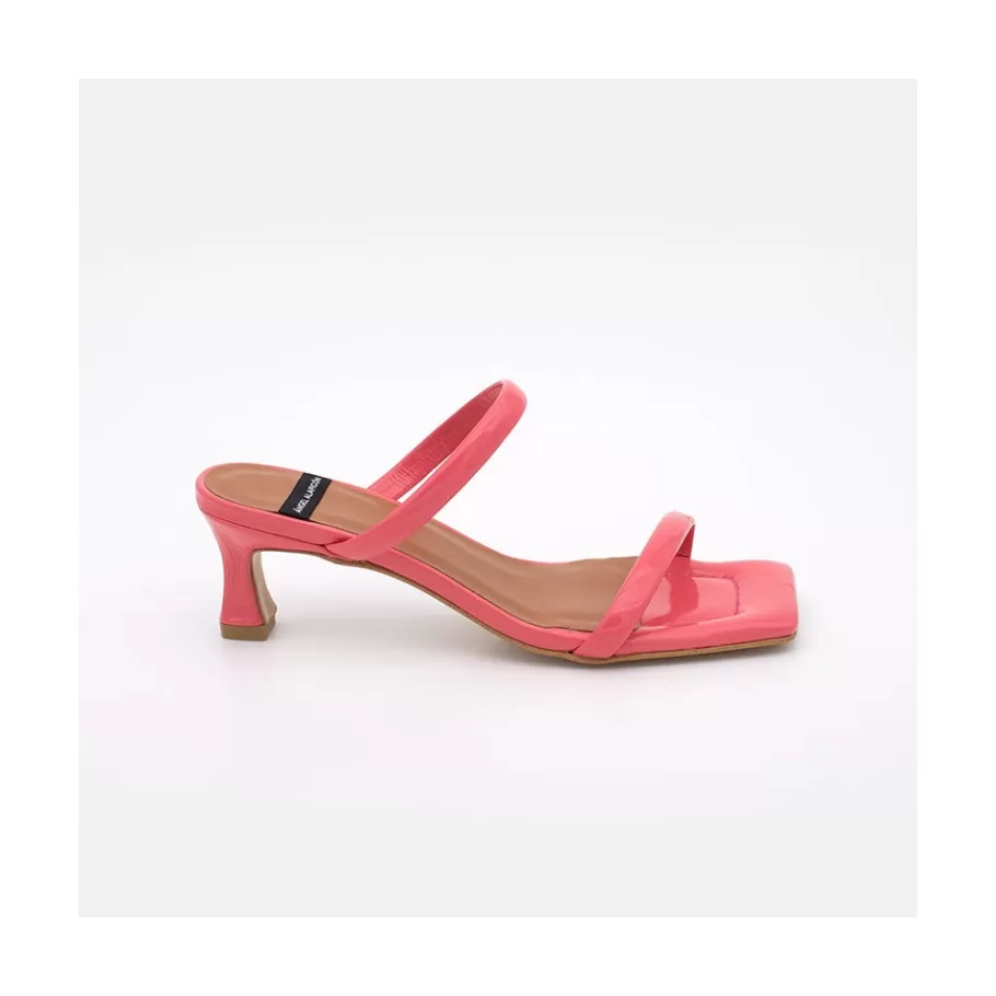 Last Units<Ángel Alarcón Jeanette - Shiny Texturized Padded Leather Sandal