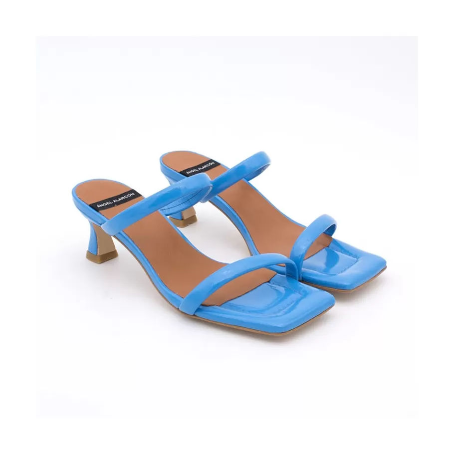 Last Units<Ángel Alarcón Jeanette - Shiny Texturized Padded Leather Sandal