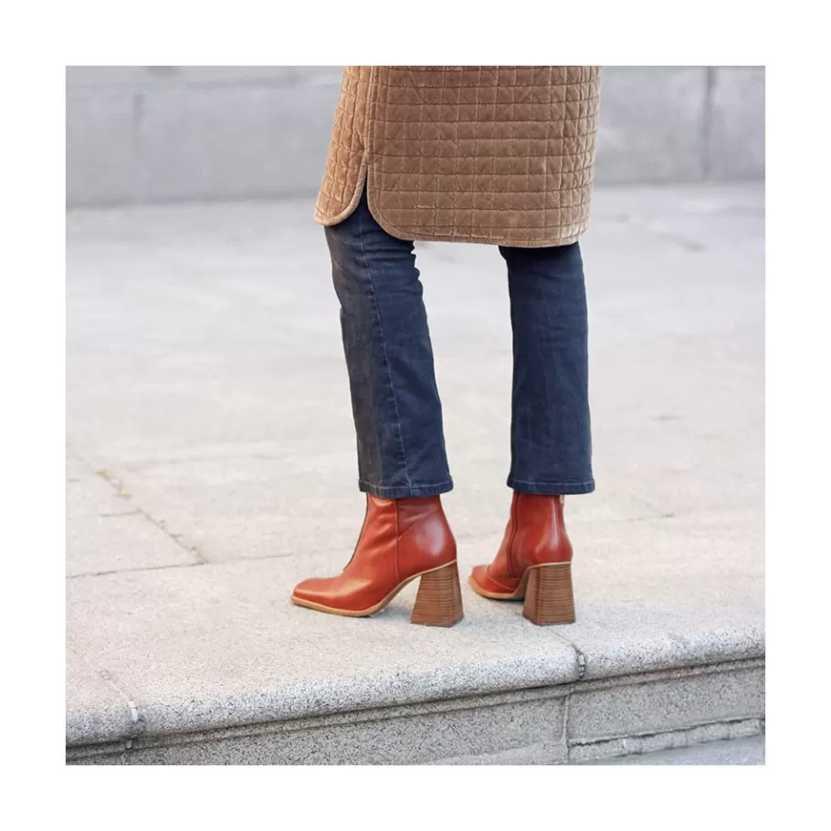 Last Units<Ángel Alarcón Motagua - Leather Women S Boots With Block Heel