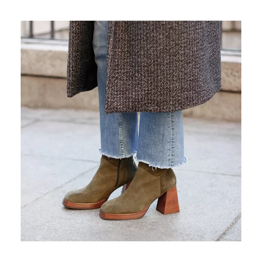 Last Units<Ángel Alarcón Olama - Comfortable Women S Chunky Heels And Platform Suede Boots