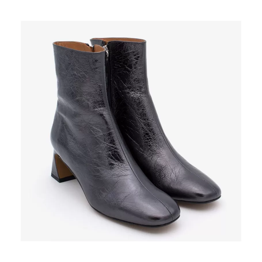 Metallized Shoes<Ángel Alarcón Parsons - Women S Metallized Leather Booties With Comfortable Low Heels