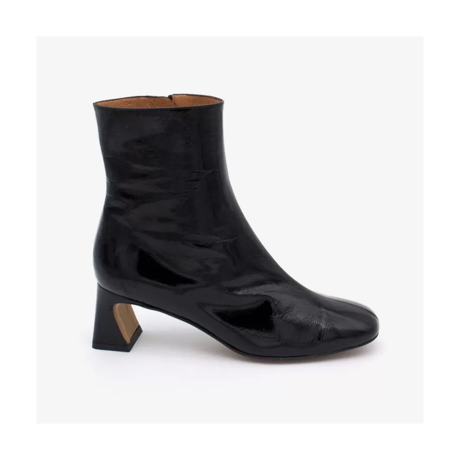 Boots And Booties<Ángel Alarcón Parsons - Women S Shinny Leather Booties With Comfortable Low Heels