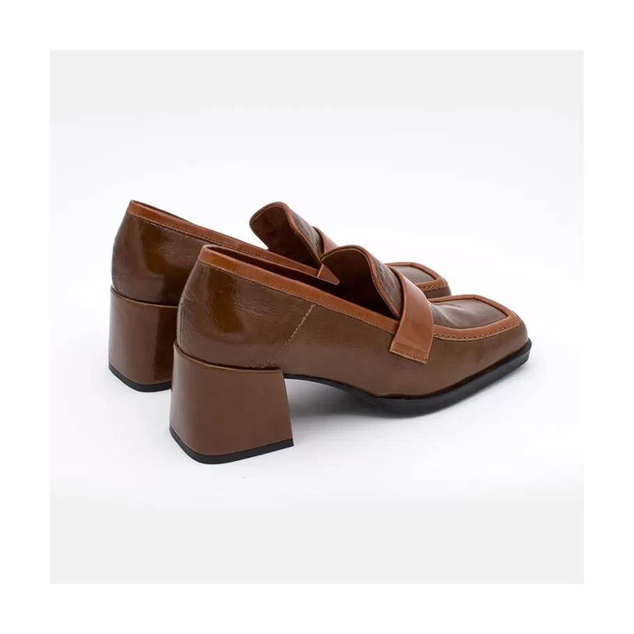 peggy__duotone_shiny_leather_women_s_moccasin_with_block_heel_2-2.webp Moccasins<Ángel Alarcón Peggy - Duotone Shiny Leather Women S Moccasin With Block Heel