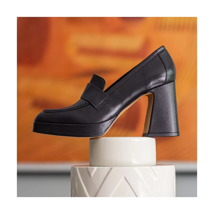 Heeled Shoes<Ángel Alarcón Pinay - Leather Women S Moccasin With Block Heel And Platform