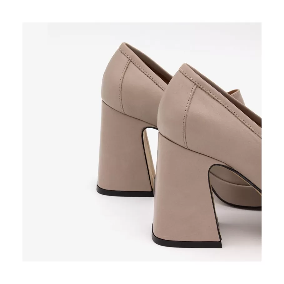 Heeled Shoes<Ángel Alarcón Pinay - Leather Women S Moccasin With Block Heel And Platform