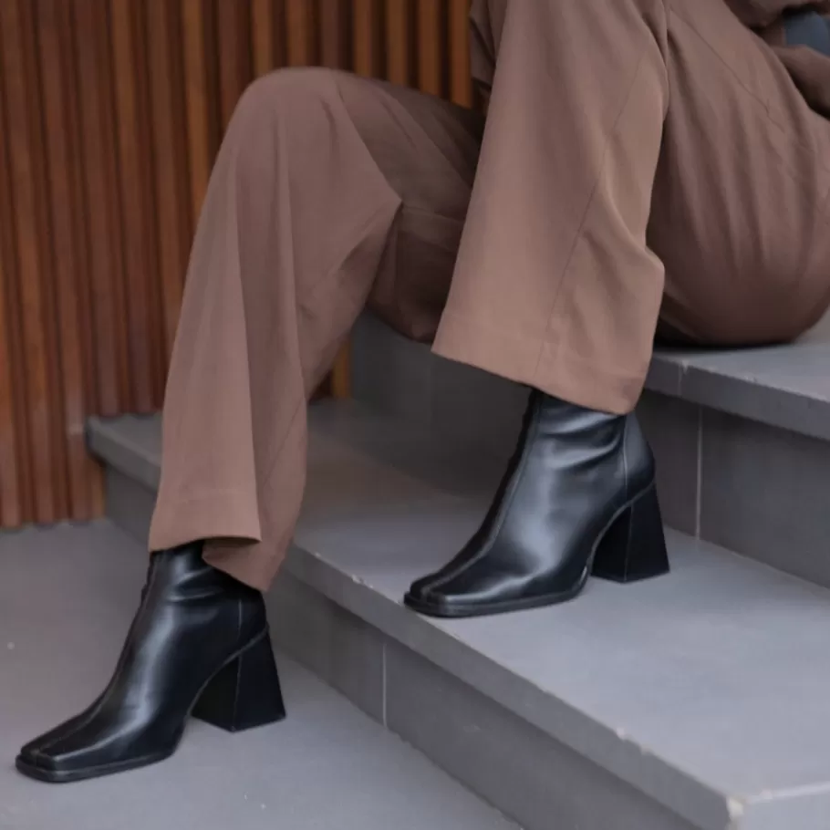 Boots And Booties<Ángel Alarcón Savegre - Elastic Sock-Type Ankle Booties With High Geometric Heels