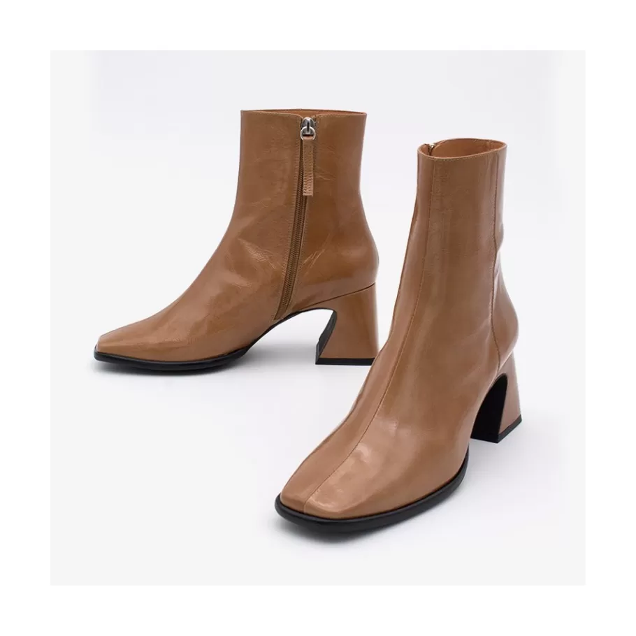 Boots And Booties<Ángel Alarcón Shaba - Women S Booties Made In Shiny Leather With Medium Heel