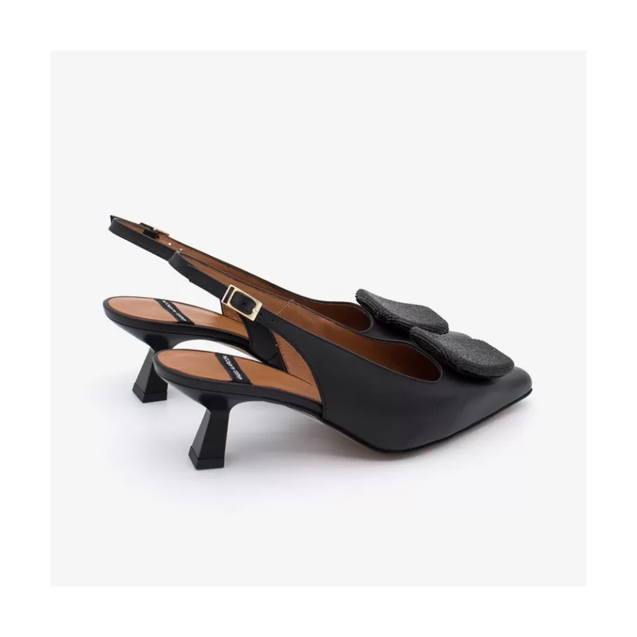 Last Units<Ángel Alarcón Tamar - Sling Back Pointed Toe Leather Pump With Ornament